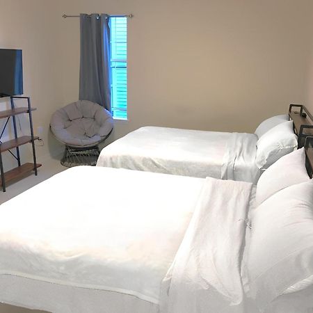 ווילמינגטון Bright And Cozy 1-Br Condo, Wifi מראה חיצוני תמונה