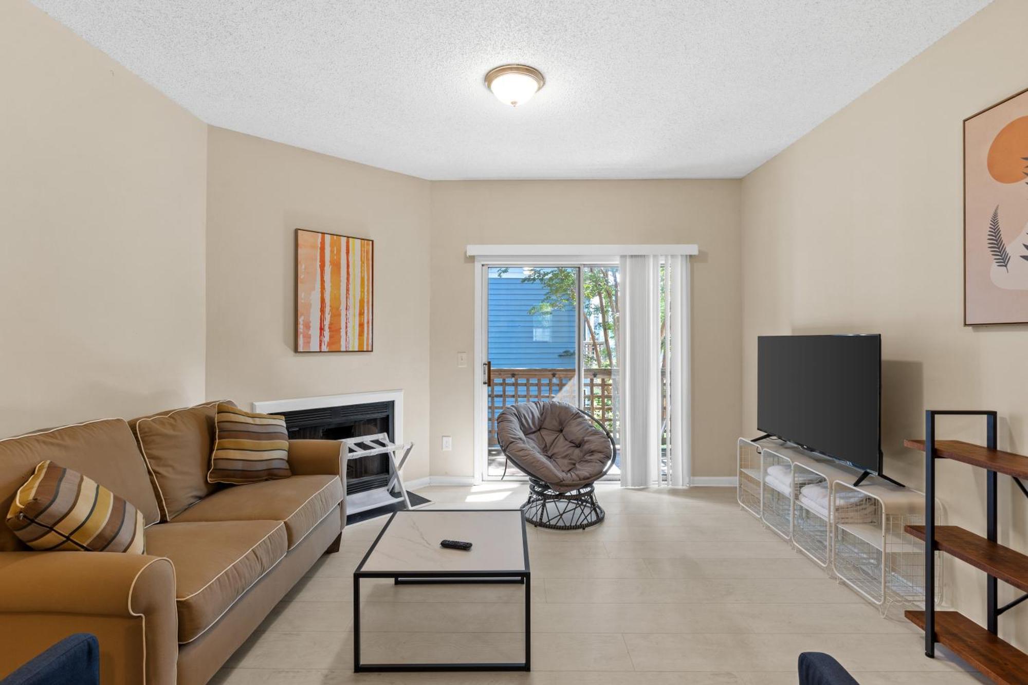 ווילמינגטון Bright And Cozy 1-Br Condo, Wifi מראה חיצוני תמונה