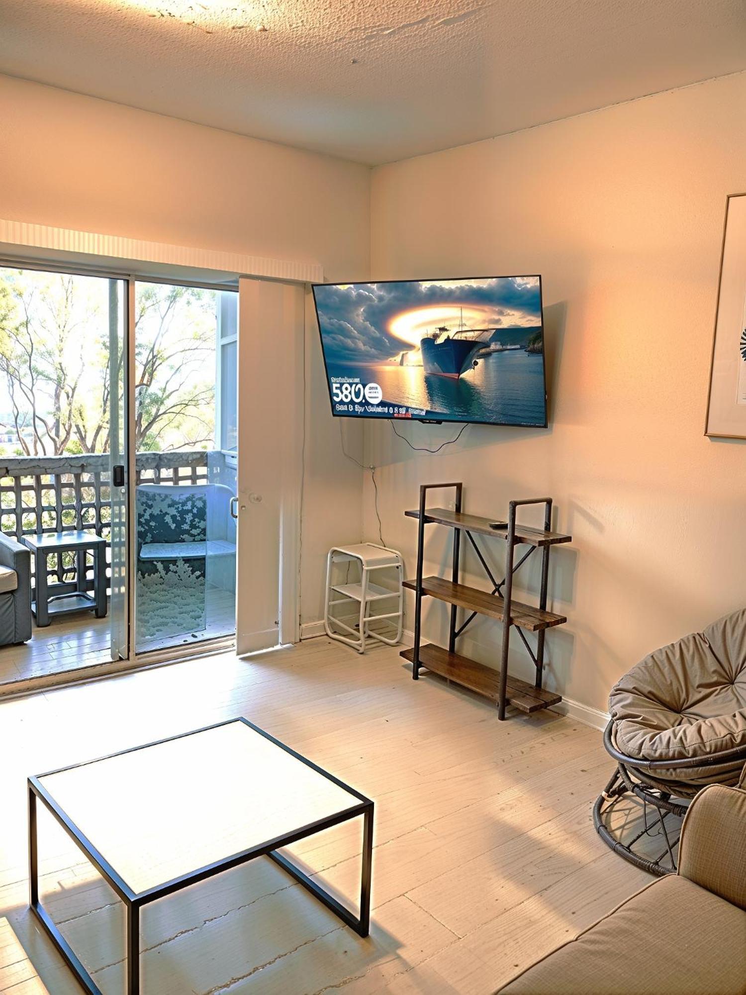 ווילמינגטון Bright And Cozy 1-Br Condo, Wifi מראה חיצוני תמונה